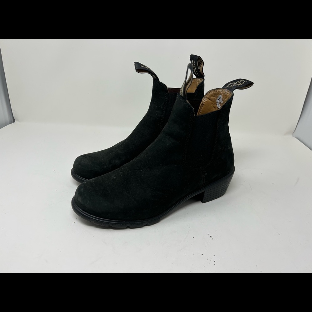 Blundstone Chelsea Boot Black Suede